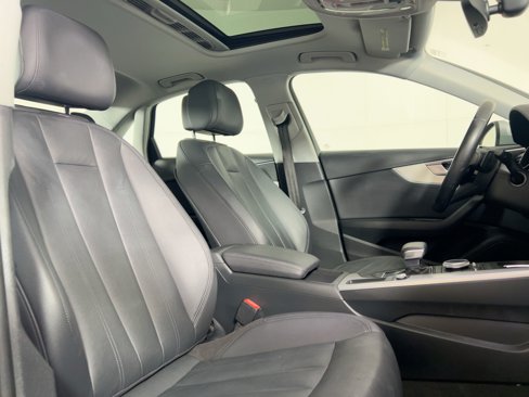 Used 2017 Audi A4 2.0T Premium image 24
