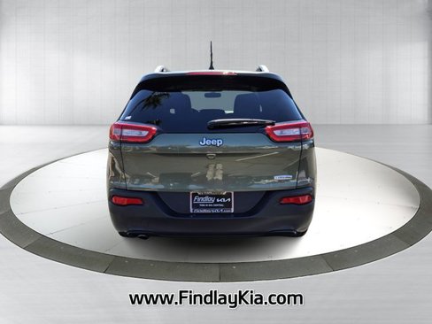 Used 2018 Jeep Cherokee Latitude Plus image 7