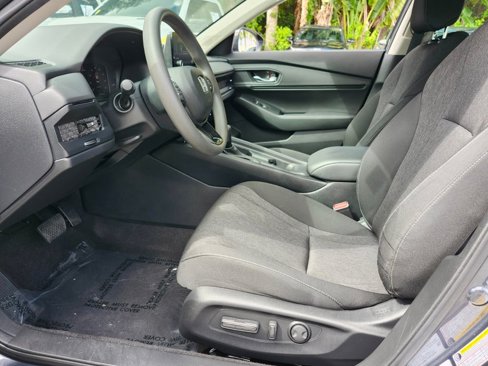Certified 2024 Honda Accord EX image 5