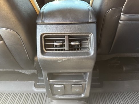 Used 2019 Ford Edge SEL w/ Equipment Group 201A image 22