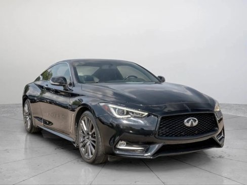 Used 2018 INFINITI Q60 2.0t w/ Moonroof Package image 1