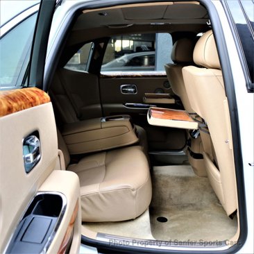 Used 2010 Rolls-Royce Ghost image 36