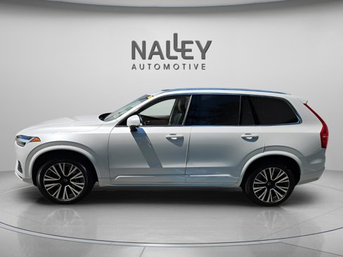 Used 2021 Volvo XC90 T6 Momentum image 2