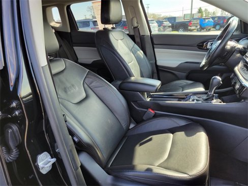 Used 2022 Jeep Compass Limited image 38