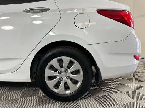 Used 2017 Hyundai Accent SE image 24