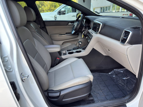 Used 2021 Kia Sportage S image 18