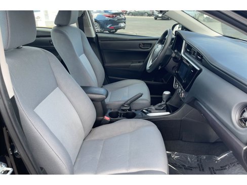 Used 2017 Toyota Corolla L image 18
