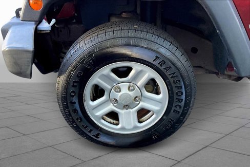 Used 2010 Jeep Wrangler Unlimited Sport image 9