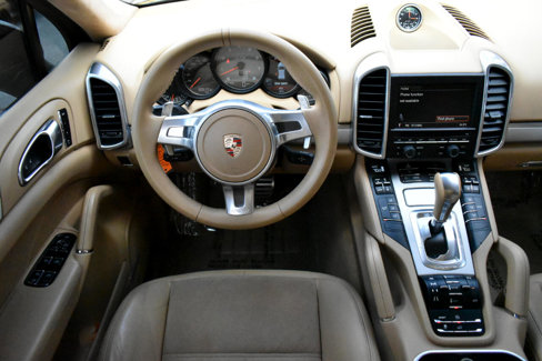 Used 2013 Porsche Cayenne GTS image 12