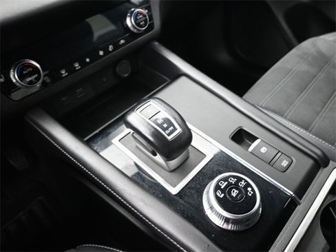 Used 2024 Mitsubishi Outlander SE image 31