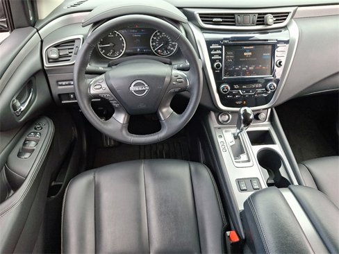 Used 2023 Nissan Murano SV w/ SV Midnight Edition Package image 12