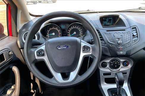 Used 2017 Ford Fiesta SE image 8