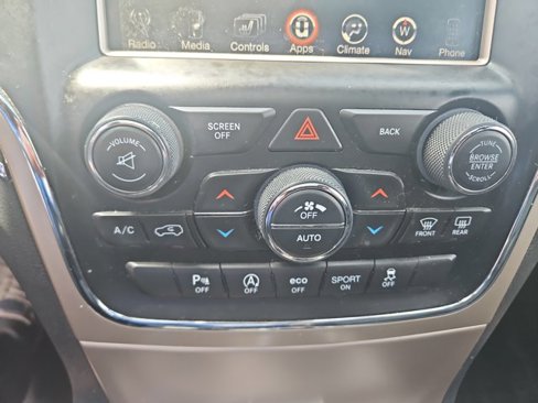 Used 2016 Jeep Grand Cherokee Limited image 14