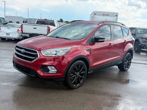 Used 2017 Ford Escape Titanium image 39