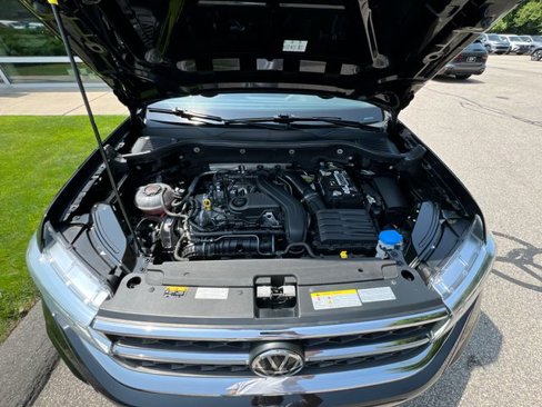 Used 2022 Volkswagen Taos SEL image 25