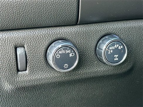 Used 2018 Chevrolet Colorado LT image 10