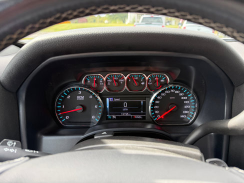 Used 2019 Chevrolet Silverado 1500 LT image 12