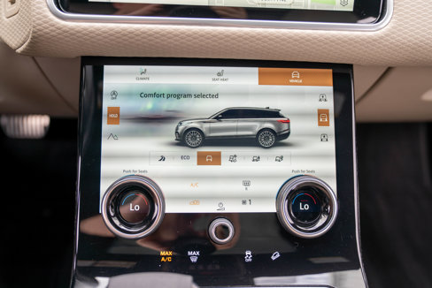 Used 2021 Land Rover Range Rover Velar R-Dynamic S image 20
