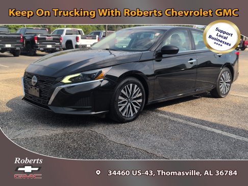 Used 2024 Nissan Altima 2.5 SV image 1