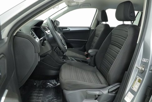 Used 2022 Volkswagen Tiguan S image 22