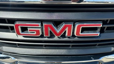 Certified 2024 GMC Terrain SLE image 30