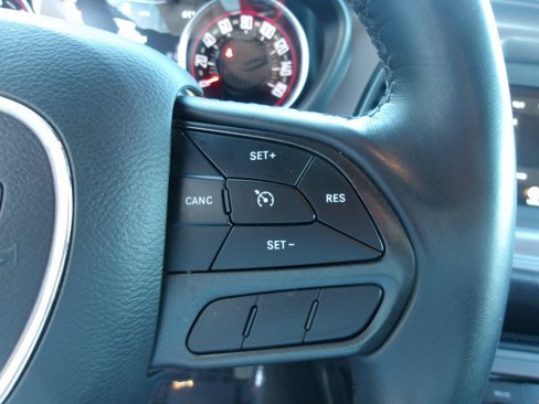 Used 2023 Dodge Challenger SXT image 12