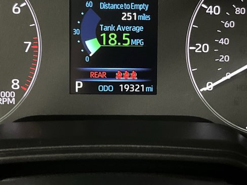 Used 2024 Toyota Corolla LE image 6