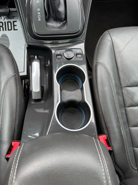 Used 2015 Ford Escape Titanium image 34