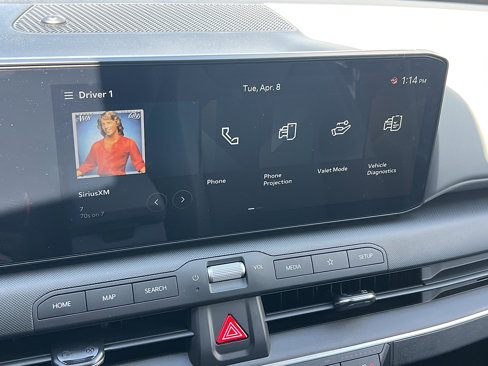 New 2025 Kia K4 LXS image 17