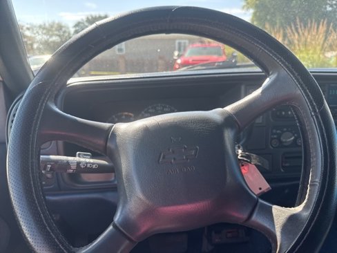 Used 1999 Chevrolet Suburban 2WD w/ Preferred Equipment Group 3 image 40