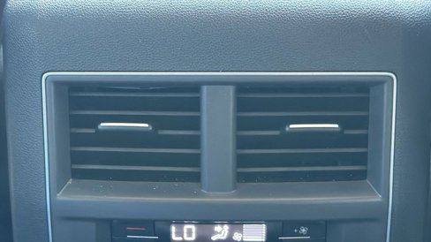 Used 2019 Volkswagen Atlas SE image 22