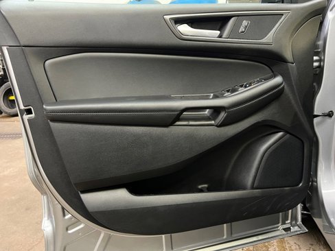 New 2024 Ford Edge SE image 35