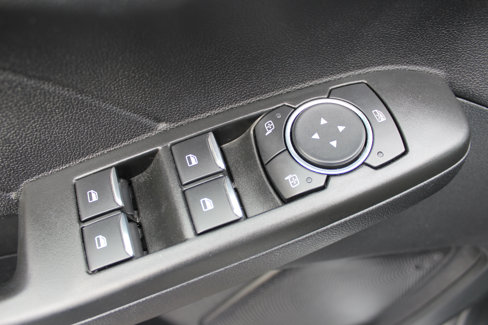 Used 2022 Ford Escape SE image 21