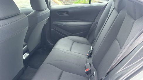 Used 2023 Toyota Corolla LE image 29