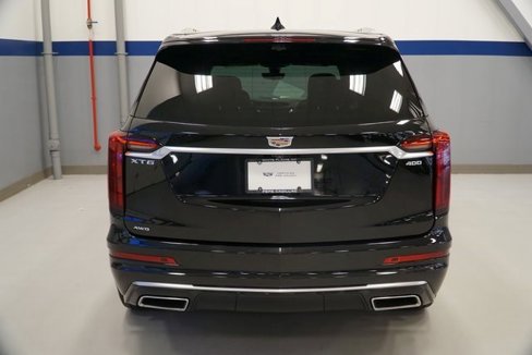 Certified 2021 Cadillac XT6 Premium Luxury image 5
