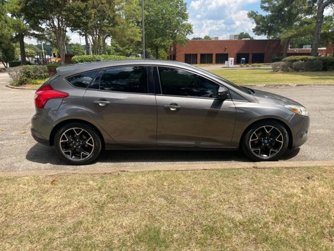 Used 2012 Ford Focus SE image 6