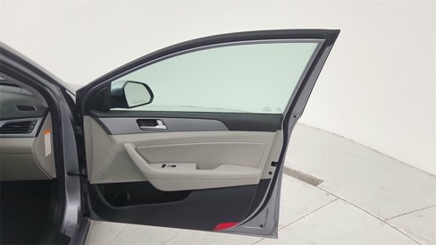 Used 2016 Hyundai Sonata SE image 28