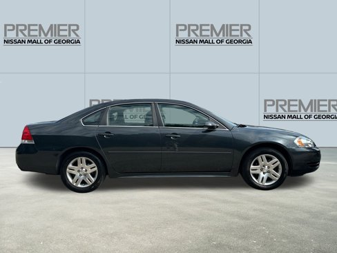 Used 2015 Chevrolet Impala LT w/ LT Sunroof Package image 4