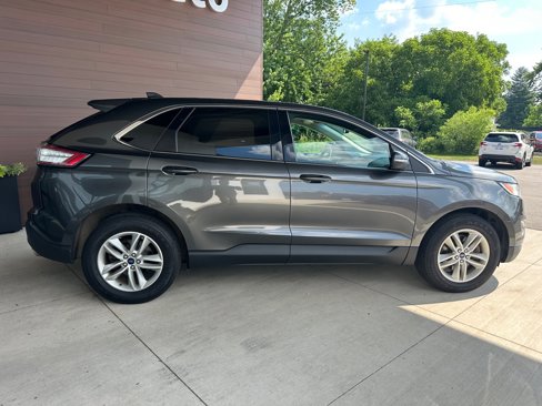 Used 2018 Ford Edge SEL image 8