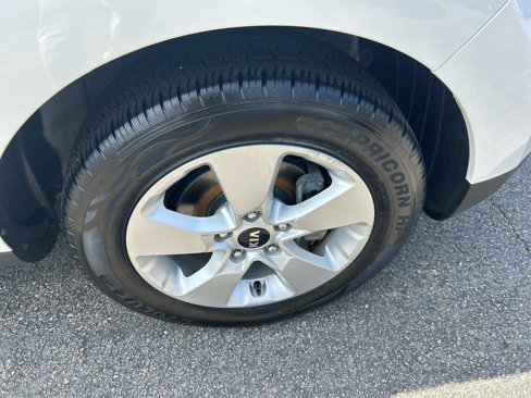 Used 2018 Kia Soul image 9