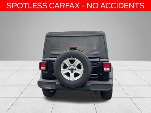 Used 2020 Jeep Wrangler Sport image 5