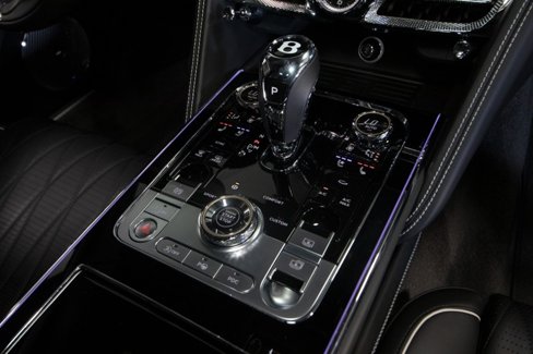 Used 2021 Bentley Flying Spur V8 image 56