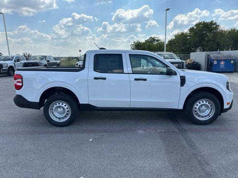 New 2025 Ford Maverick XL image 9