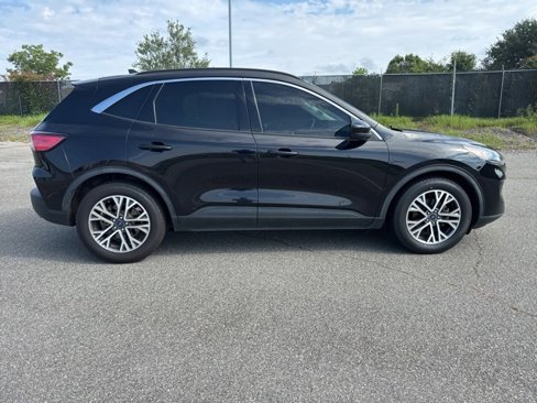 Used 2021 Ford Escape SEL w/ Technology Package image 2