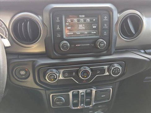 Used 2018 Jeep Wrangler Unlimited Sport S image 15