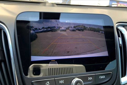 Used 2020 Chevrolet Malibu LT image 25