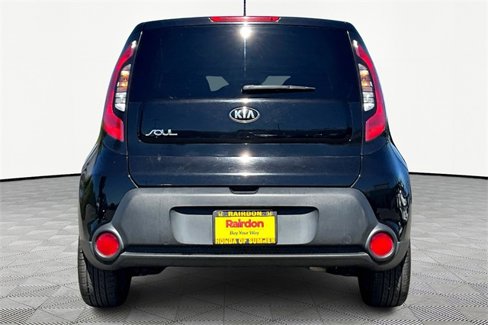 Used 2015 Kia Soul + image 4