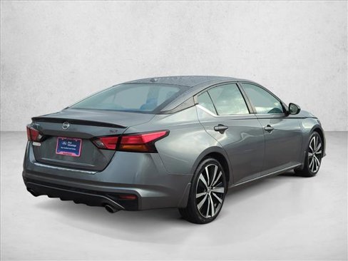 Used 2022 Nissan Altima 2.5 SR image 5