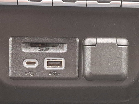Used 2019 Chevrolet Silverado 1500 Custom w/ Custom Value Package image 22