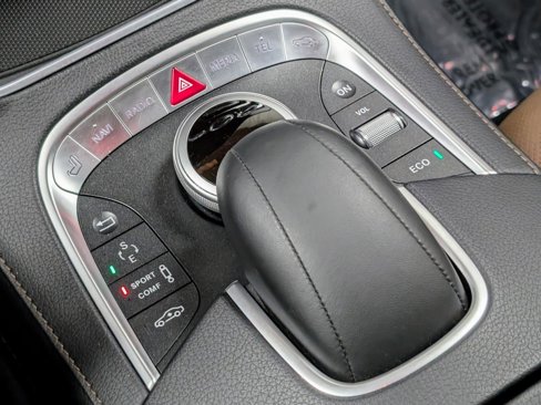 Used 2014 Mercedes-Benz S 550 Sedan image 36